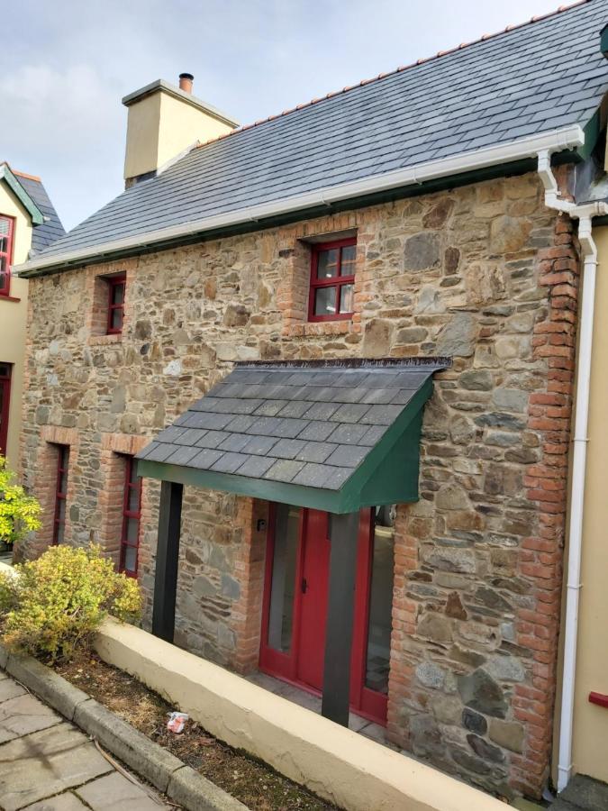 Mary Deeneys Self Catering Cottages, Ture, Muff By Wild Atlantic Wanderer *